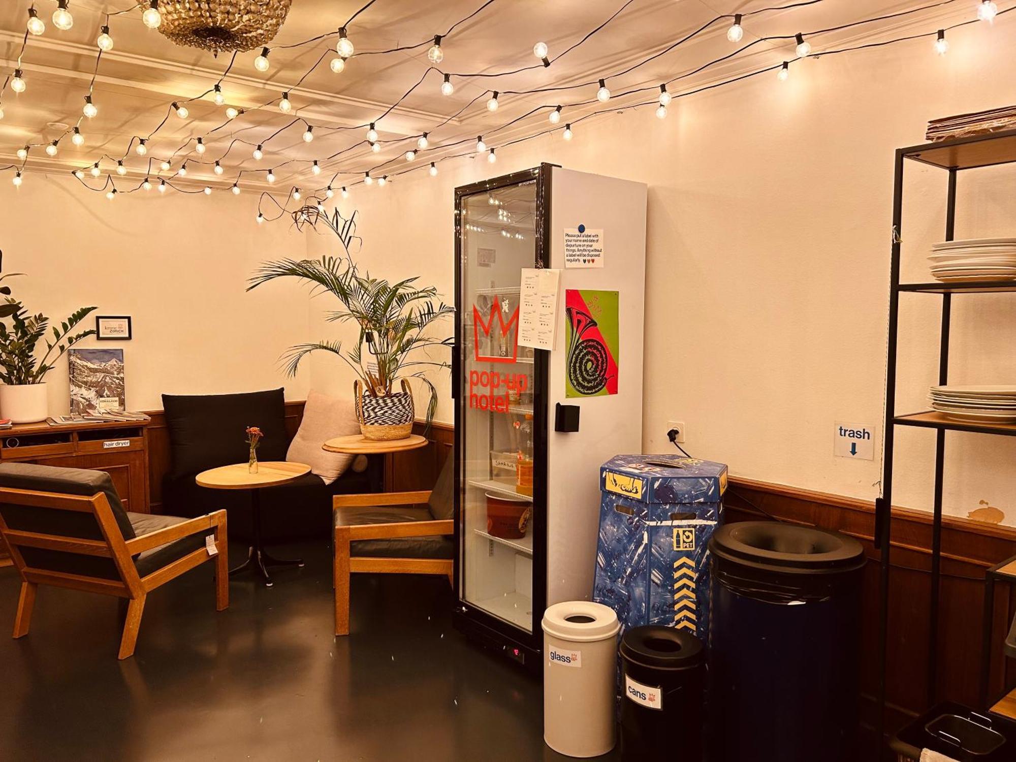 Pop Up Hotel Krone Zuerich Eksteriør bilde
